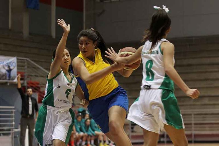 Basquetbol-Femenino-2014-Sub15-Boston-vs-New-Crusaders-
