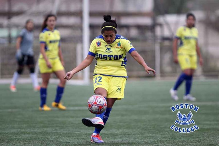 Futbol-Femenino-Boston-College-2015