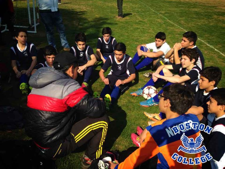 FUTBOL-BOSTON-COLLEGE-HUECHURABA