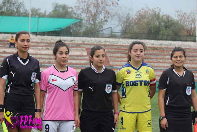 FUTBOL-FEMENINO---BOSTON-COLLEGE-VS-MORNIG