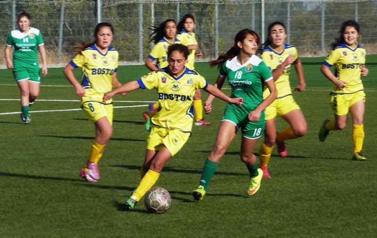 boston-college-vs-audax-italiano---futbol-femenino-anfp