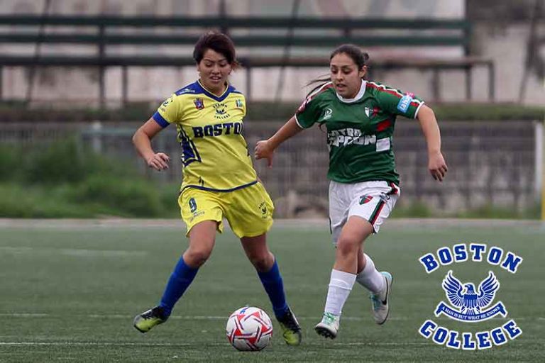 Futbol-Femenino-2014-sub17-Palestino-vs-Boston-College