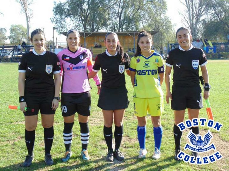 futbol-femenino-ANFP---boston-college-vs-morning