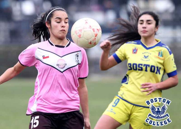 FUTBOL-FEMENINO---BOSTON-COLLEGE-VS-SANTIAGO-MORNING-2016