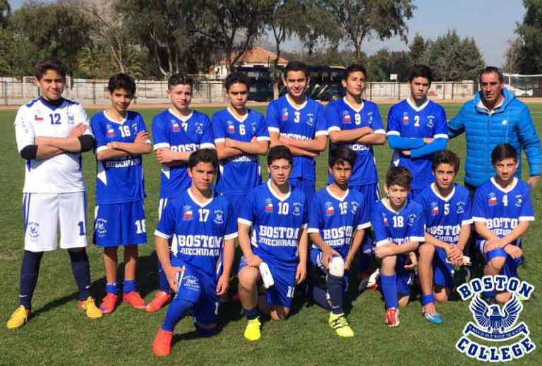 FUTBOL-BOSTON-COLLEGE-HUECHURABA---COPA-SOPROLE