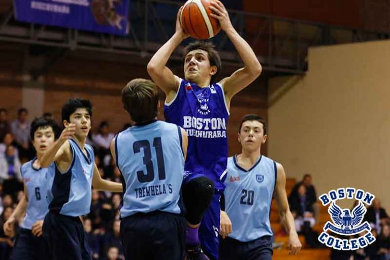 Boston-College-Huechuraba-vs-Trewhellas-2016