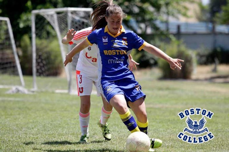 futbol-femenino-boston-college-vs-udechile-1