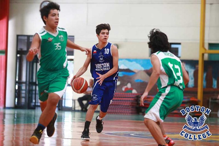 Boston-2017-Escolar-Basquetbol-Intermedia-Boston-Huechuraba-vs-Leon-Prado-B23I4767