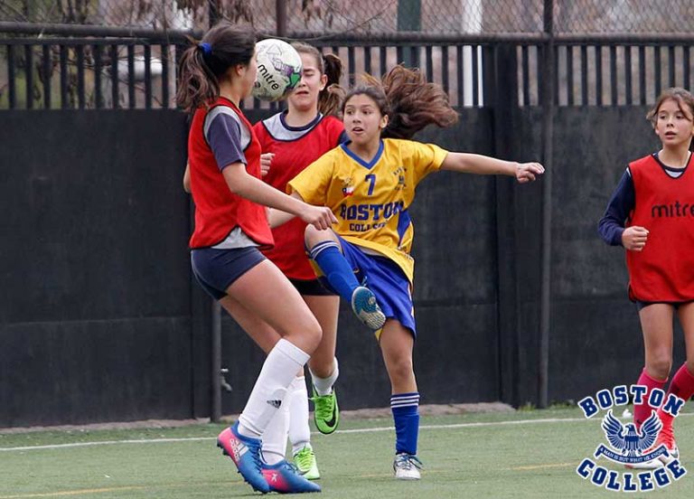 futbolito-femenino-boston-college