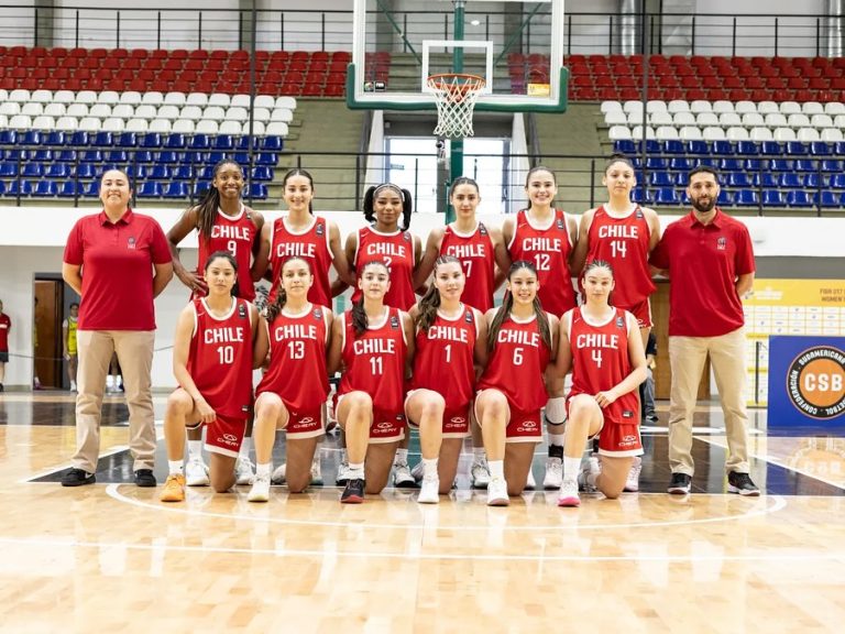 𝐋𝐀 𝐑𝐎𝐉𝐀 𝐔𝟏𝟕 𝐂𝐀𝐄 𝐄𝐍 𝐄𝐋 𝐃𝐄𝐁𝐔𝐓Este miércoles la selección chilena U17 femenina